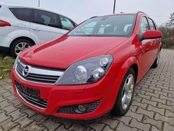 Powerrot b Gebraucht 2008 Opel Astra Innovation Kombi | 2.500 € (Superpreis)