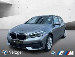 Grau Gebraucht 2022 BMW 118 Sport Line Kleinwagen | 24.450 € (Guter Preis)