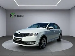 Weiß Gebraucht 2016 Skoda Rapid Active Limousine | 10.450 € (Etwas zu teuer)