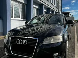 Schwarz Gebraucht 2010 Audi A3 Limousine | 3.800 € (Guter Preis)
