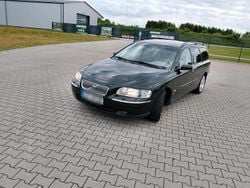 Grün Gebraucht 2006 Volvo V70 Kombi | 2.222 € (Fairer Preis)