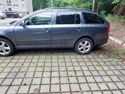 Andere außenfarben Gebraucht 2011 Skoda Octavia Family Kombi | 5.400 € (Fairer Preis)