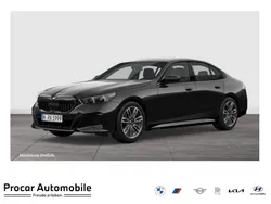 Schwarz Neu 2025 BMW 520 M Sport Limousine | 58.790 € (Guter Preis)