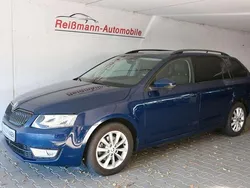Blau Gebraucht 2016 Skoda Octavia Style Kombi | 13.990 € (Fairer Preis)