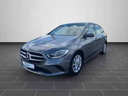 Mountaingrau met. (metallic) Gebraucht 2021 Mercedes B180 Progressive Van / Kleinbus | 25.370 € (Fairer Preis)