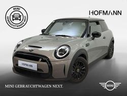 Moonwalk grey metallic Gebraucht 2022 Mini Cooper SE Classic Kleinwagen | 17.801 € (Fairer Preis)