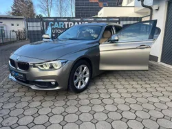 Grau Gebraucht 2016 BMW 318 Luxury Line Limousine | 12.500 €