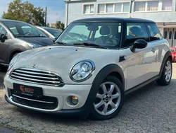 Weiß Gebraucht 2014 Mini Cooper D Kleinwagen | 8.899 € (Fairer Preis)