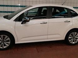 Weiß Gebraucht 2014 Citroën C3 PureTech Kleinwagen | 6.600 € (Fairer Preis)