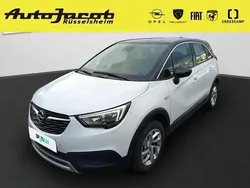 Weiss Gebraucht 2017 Opel Crossland X Innovation SUV | 12.950 € (Fairer Preis)