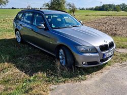 Grau Gebraucht 2010 BMW 316 Kombi | 4.399 €
