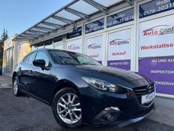 Blau Gebraucht 2015 Mazda 3 Center-Line Limousine | 8.999 € (Guter Preis)