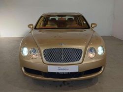 Gold Gebraucht 2006 Bentley Continental Flying Spur Limousine | 30.900 € (Etwas zu teuer)