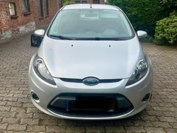 Silber Gebraucht 2009 Ford Fiesta Trend Kleinwagen | 2.800 € (Guter Preis)