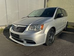 Silber Gebraucht 2013 Lancia Voyager Silver Van / Kleinbus | 9.600 € (Superpreis)