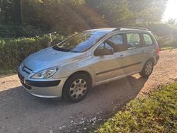 Silber Gebraucht 2005 Peugeot 307 Kombi | 699 € (Superpreis)