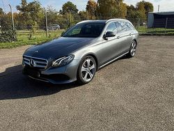 Grau Gebraucht 2017 Mercedes E220 Avantgarde Kombi | 22.500 € (Fairer Preis)