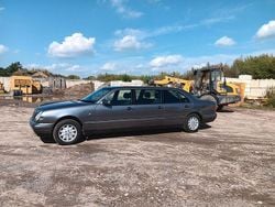 Gebraucht 1998 Mercedes E220 Elegance Limousine | 6.500 € (Guter Preis)