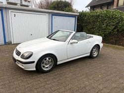 Weiß Gebraucht 2000 Mercedes SLK200 Cabrio | 2.999 € (Guter Preis)