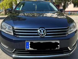 Blau Gebraucht 2012 VW Passat Limousine | 5.100 € (Fairer Preis)