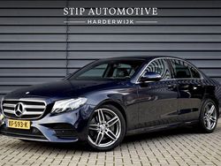 Blau Gebraucht 2016 Mercedes E220 AMG line Limousine | 23.900 € (Etwas zu teuer)