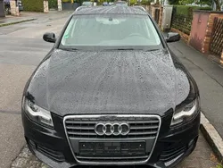 Schwarz Gebraucht 2011 Audi A4 Ambiente Kombi | 8.300 € (Guter Preis)
