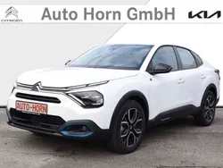 Polar weiß Gebraucht 2023 Citroën e-C4 Feel Limousine | 21.490 € (Superpreis)