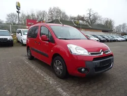 Rot Gebraucht 2013 Citroën Berlingo Van / Kleinbus | 4.999 € (Fairer Preis)