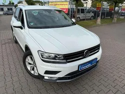 Pure white Gebraucht 2016 VW Tiguan Highline SUV | 17.850 € (Fairer Preis)