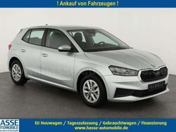 Silber Gebraucht 2023 Skoda Fabia Ambition Kleinwagen | 20.216 € (Fairer Preis)