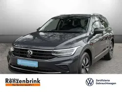 Uranograu Gebraucht 2023 VW Tiguan Move SUV | 35.490 € (Etwas zu teuer)