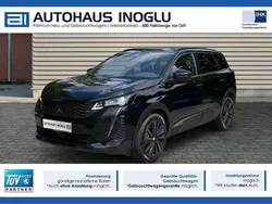 Schwarz lackierung schwarz perla nera/me (metallic) Gebraucht 2024 Peugeot 5008 GT Van / Kleinbus | 29.980 € (Guter Preis)