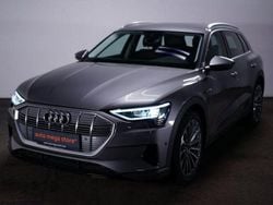 Grey metallic Gebraucht 2021 Audi e-tron SUV | 28.797 € (Superpreis)