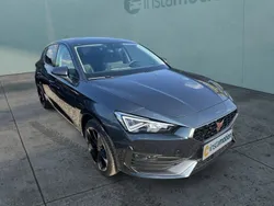 Grau Neu 2025 Cupra Leon Limousine | 36.130 € (Fairer Preis)