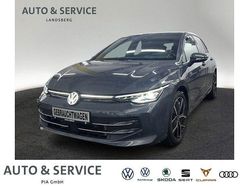Grau Gebraucht 2024 VW Golf VIII Style Limousine | 29.990 € (Etwas zu teuer)