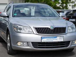 Silber Gebraucht 2010 Skoda Octavia Ambiente Kombi | 6.600 € (Fairer Preis)