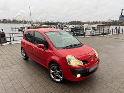 Rot Gebraucht 2011 Renault Grand Modus Van / Kleinbus | 2.000 €