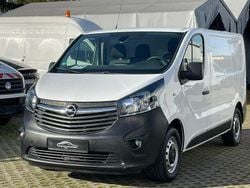 Weiß Gebraucht 2017 Opel Vivaro Van | 9.499 € (Superpreis)
