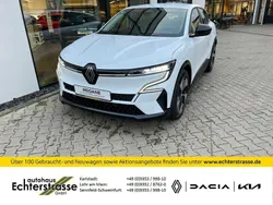 Weiß Gebraucht 2022 Renault Mégane Equilibre Kleinwagen | 24.950 € (Superpreis)