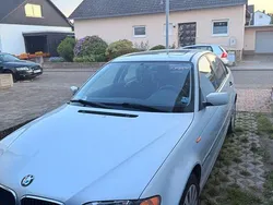 Silber Gebraucht 2001 BMW 318 Limousine | 2.500 € (Teuer)
