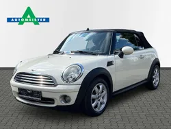 Weiß Gebraucht 2009 Mini Cooper Cabriolet Cabrio | 3.990 € (Guter Preis)