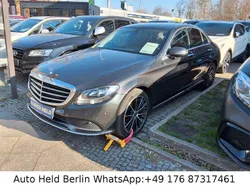 Grün Gebraucht 2021 Mercedes C300e Limousine | 25.450 € (Guter Preis)