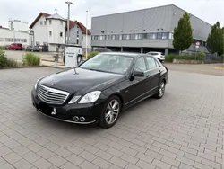 Schwarz Gebraucht 2009 Mercedes E220 Limousine | 8.990 € (Guter Preis)