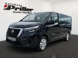 Midnight black Gebraucht 2023 Nissan Primastar Tekna Van / Kleinbus | 39.900 € (Guter Preis)