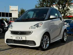 Kristallweiß Gebraucht 2013 Smart ForTwo Cabrio Passion Cabrio | 9.990 € (Etwas zu teuer)