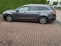 Grau Gebraucht 2020 Ford Mondeo Titanium Kombi | 14.000 € (Guter Preis)