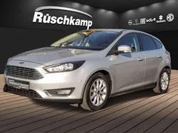 Silber Gebraucht 2018 Ford Focus Titanium Limousine | 12.380 € (Guter Preis)