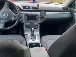 Braun Gebraucht 2011 VW Passat Limousine | 8.200 € (Fairer Preis)