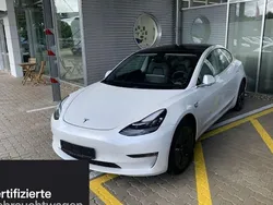 Weiß Gebraucht 2020 Tesla Model 3 Long Range Limousine | 24.900 € (Guter Preis)