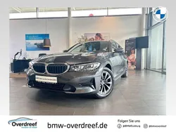 Grau Gebraucht 2022 BMW 320e Advantage Kombi | 26.290 € (Guter Preis)